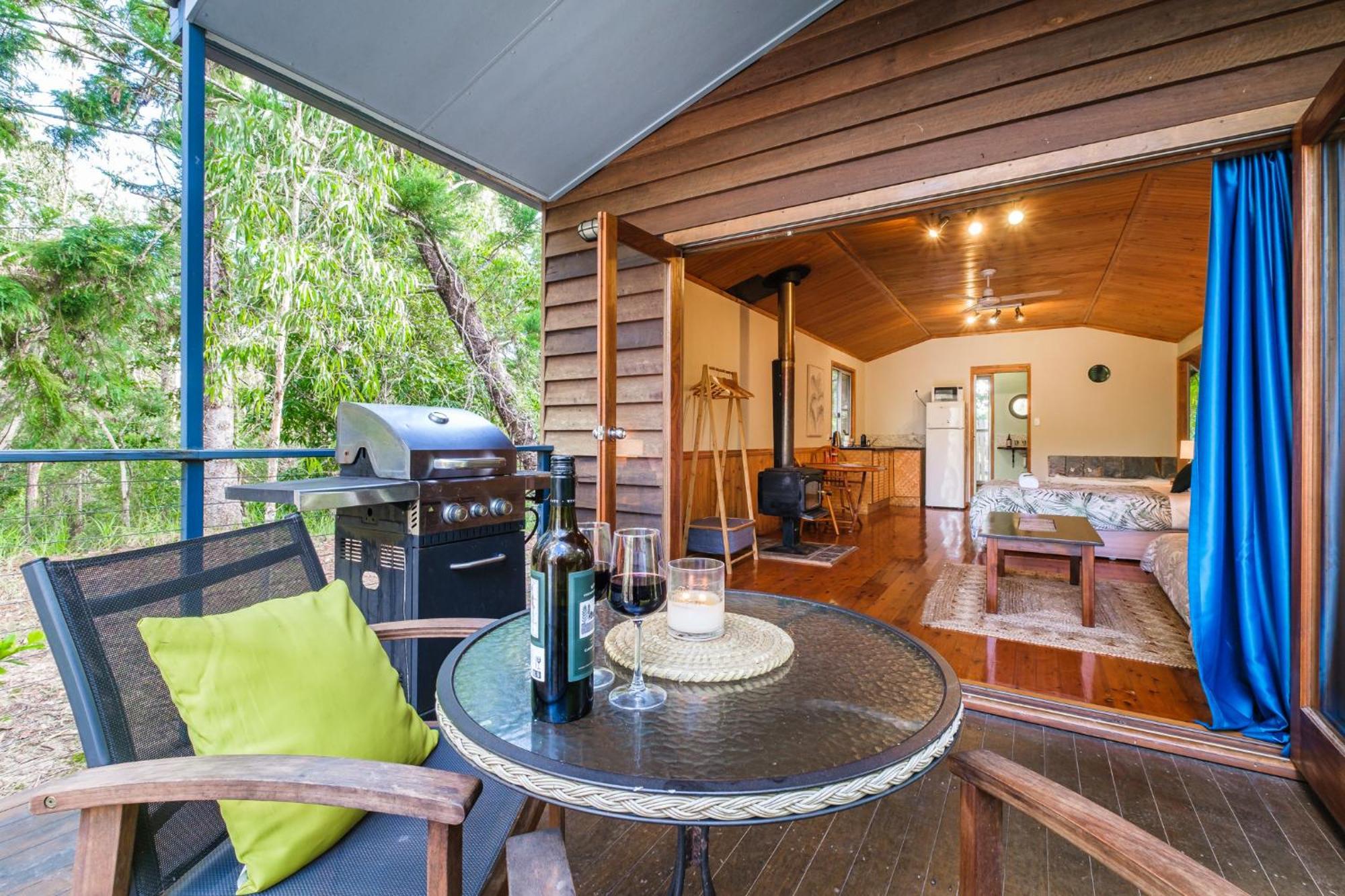 Вилла Getaways At Byfield Экстерьер фото